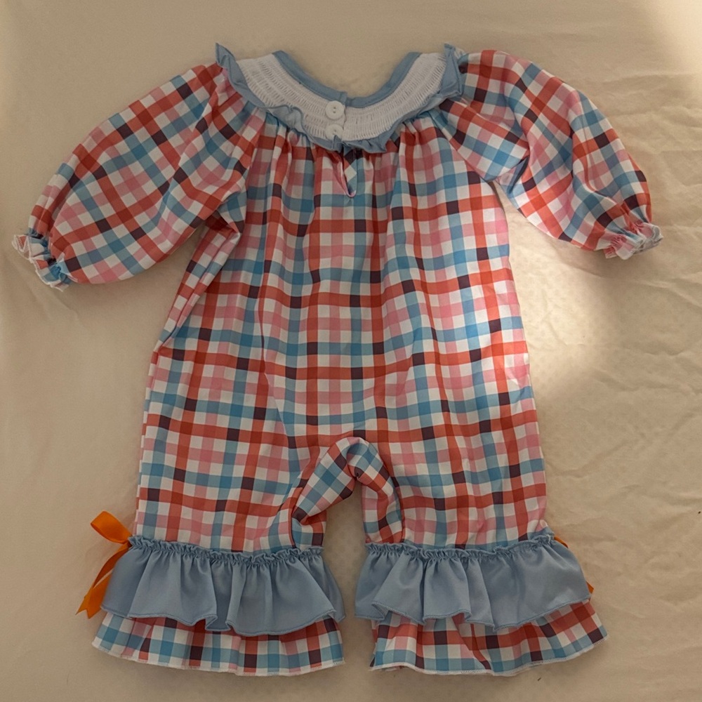 Smocked Outfit - Picture 2 of 2